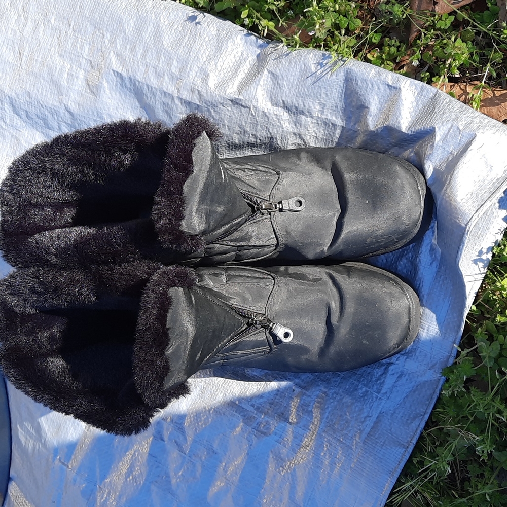 Woman's winter boots